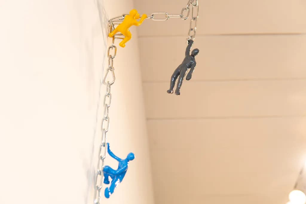 Ancizar Marin, Chain With Climbers
