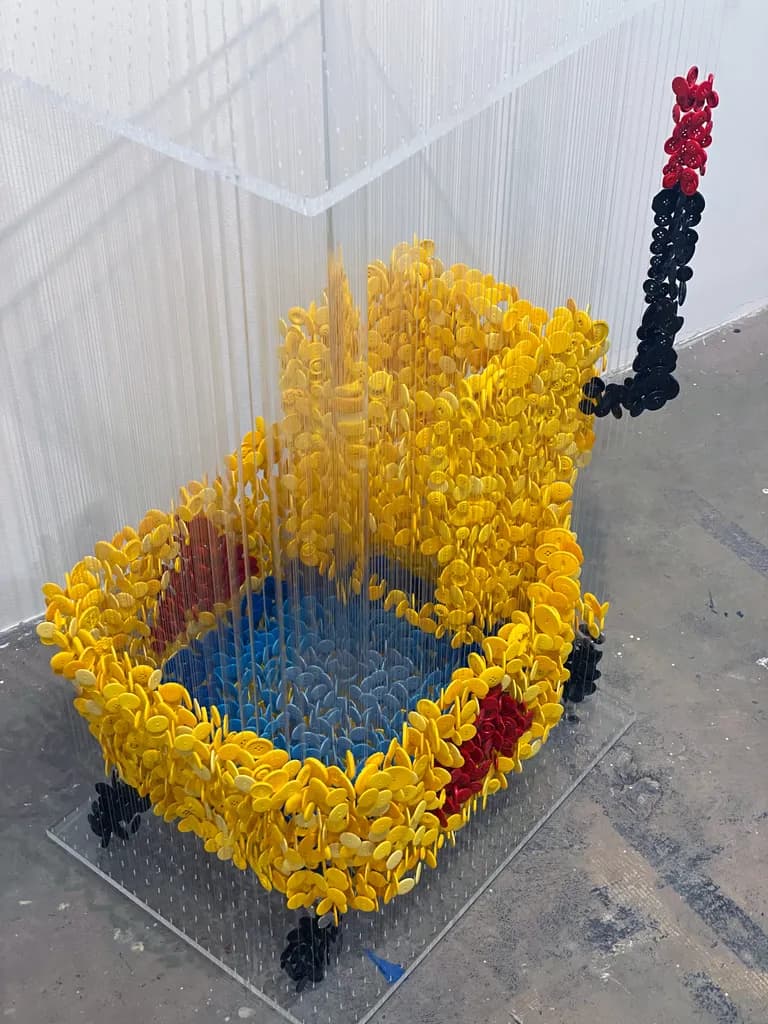Augusto Esquivel, Mop Bucket
