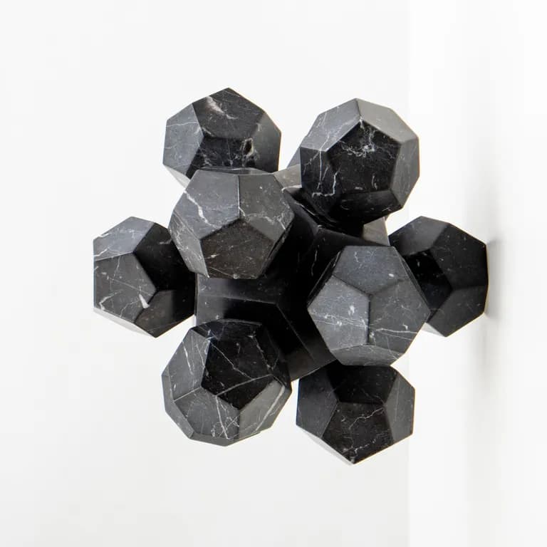 Kennsuke Sasaki, Black Dodecahedron